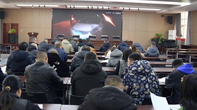 甘肅建科院召開交通安全專項培訓會